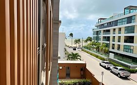 Apartamento Confort no Cabo Branco com vista para a praia